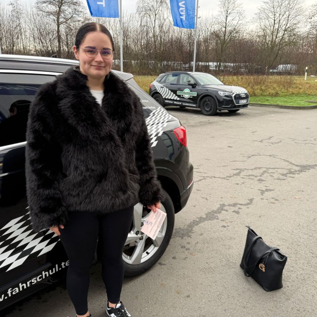 Annemarie – Führerscheinklasse B, 12.12.2025